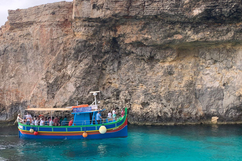 Comino: Private Bootstour mit Schnorchelaktivitäten und HöhlenInsel Comino: Höhlenbesichtigung und Schnorchelaktivitäten