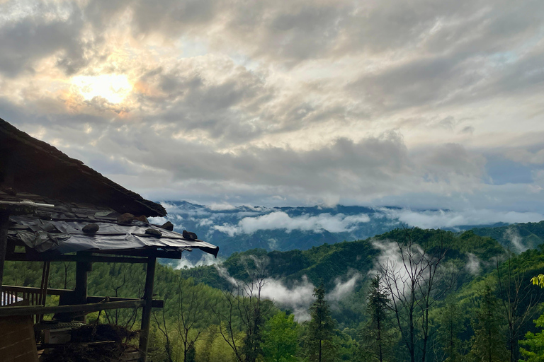 1 Day Guilin Tour: Village Visit, Waterfall Viewing, Hiking