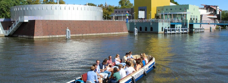 Groningue : Croisière au fromage et au vin en soirée