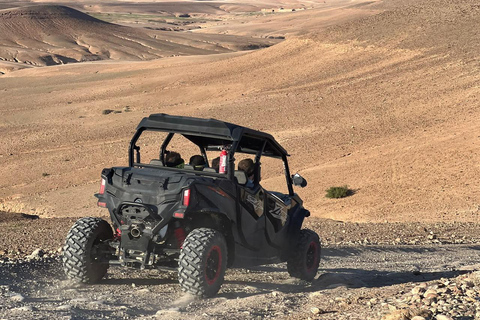 Marrakech: Buggy in Agafay Desert with Lunch or dinner show