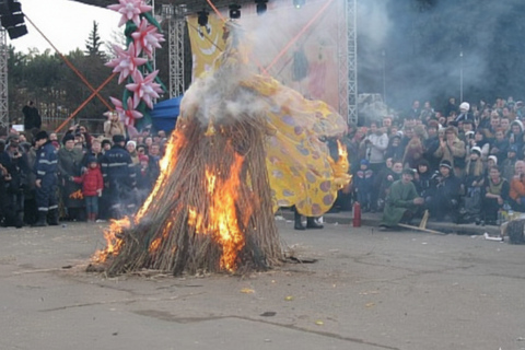 Chisinau: Maslenitsa Walking Tour with Food Tasting