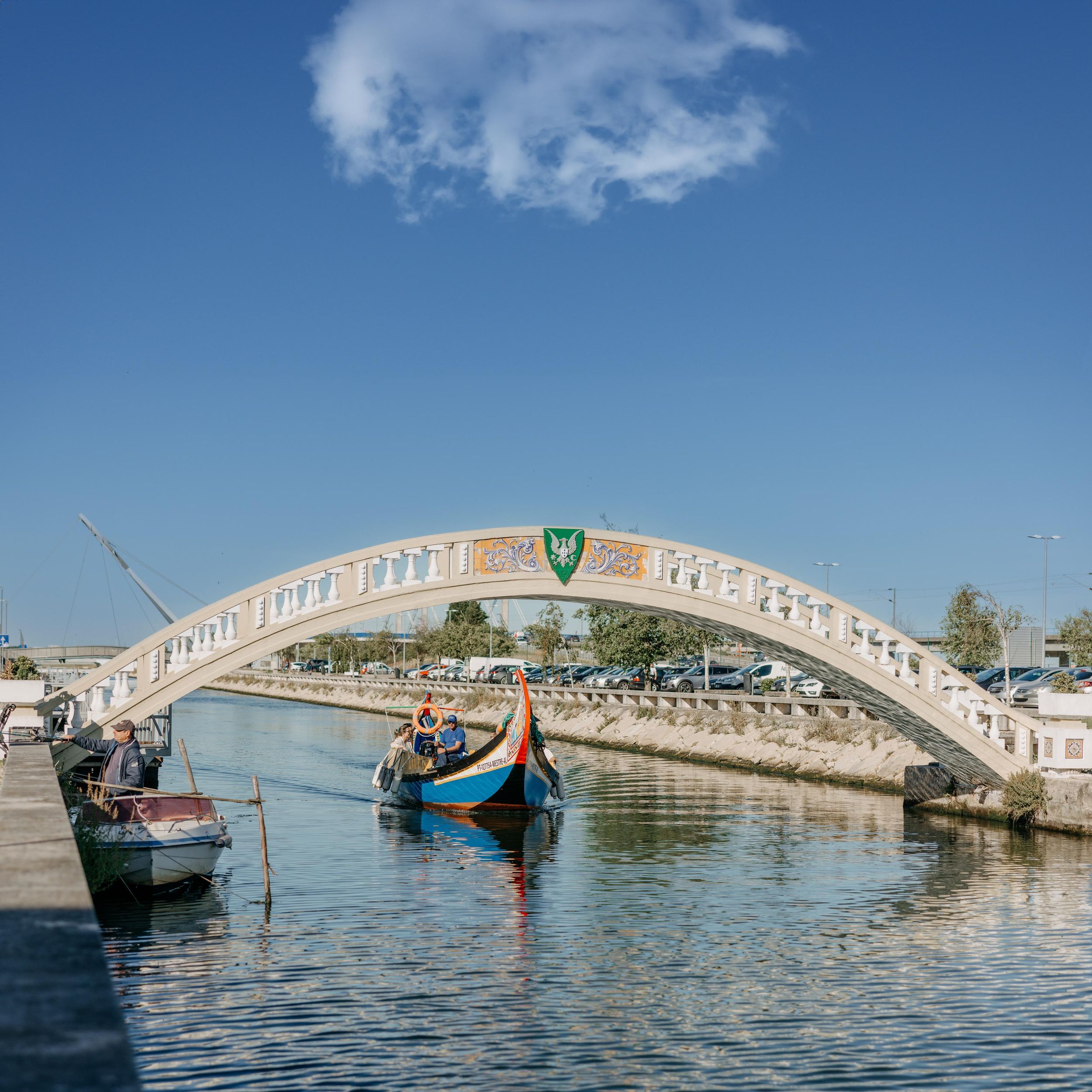 Geführte Moliceiro-Tour durch Aveiro (45 Minuten) + Erinnerungsgeschenk