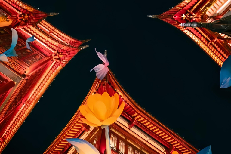 Shanghai: Jing'an Temple, Yu Garden, and Bazaar Private Tour Shanghai: Entrance Ticket of Yu Garden