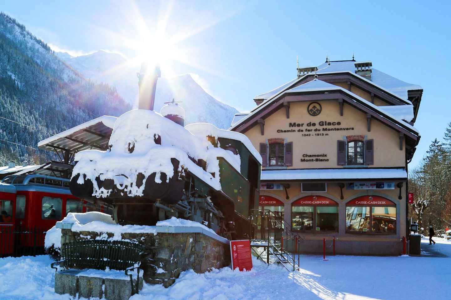 Geneva: Chamonix, Aiguille du Midi & Mer de Glace Tour - From Geneva: Chamonix, Aiguille du Midi & Mer de Glace