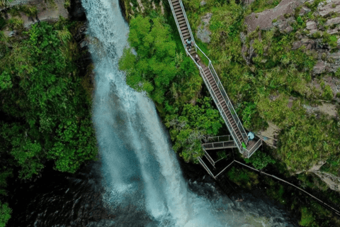 Quito vattenfall: Vattenfall, Ridning, Bin, Canopy