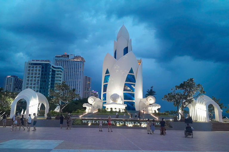 Hoi An: Private Car to Nha Trang with Professional Driver