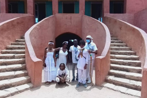 Saly: Dakar City and Goree Island Tour with Pickup