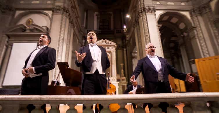 Heart of Florence: Dinner and Three Tenors Concert Ticket