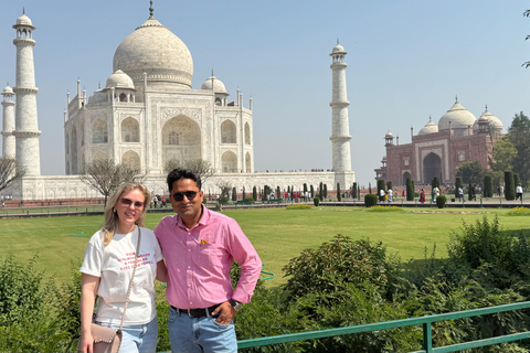 From Delhi: Taj Mahal Signature Day Tour by Private Car From Delhi Private Car + Tour Guide Only