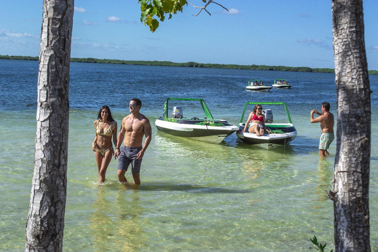 Cancún: Passeio na selva em lancha rápida e aventura com snorkel