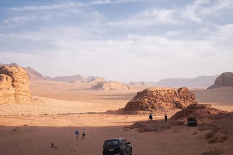 From Cairo: Sulfur & Salt Lake Swim, Safari, Siwa Oasis Tour Small Group Tour from Alexandria