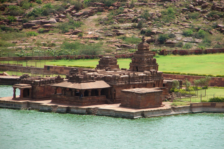 Esplorazione dell'India meridionale: dal Karnataka a Goa con hotel a 3 stelleEsplora il sud dell'India: dal Karnataka a Goa con hotel a 3 stelle