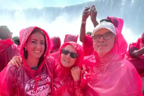 Toronto: Niagara Falls Tour with Boat Cruise and/or Journey