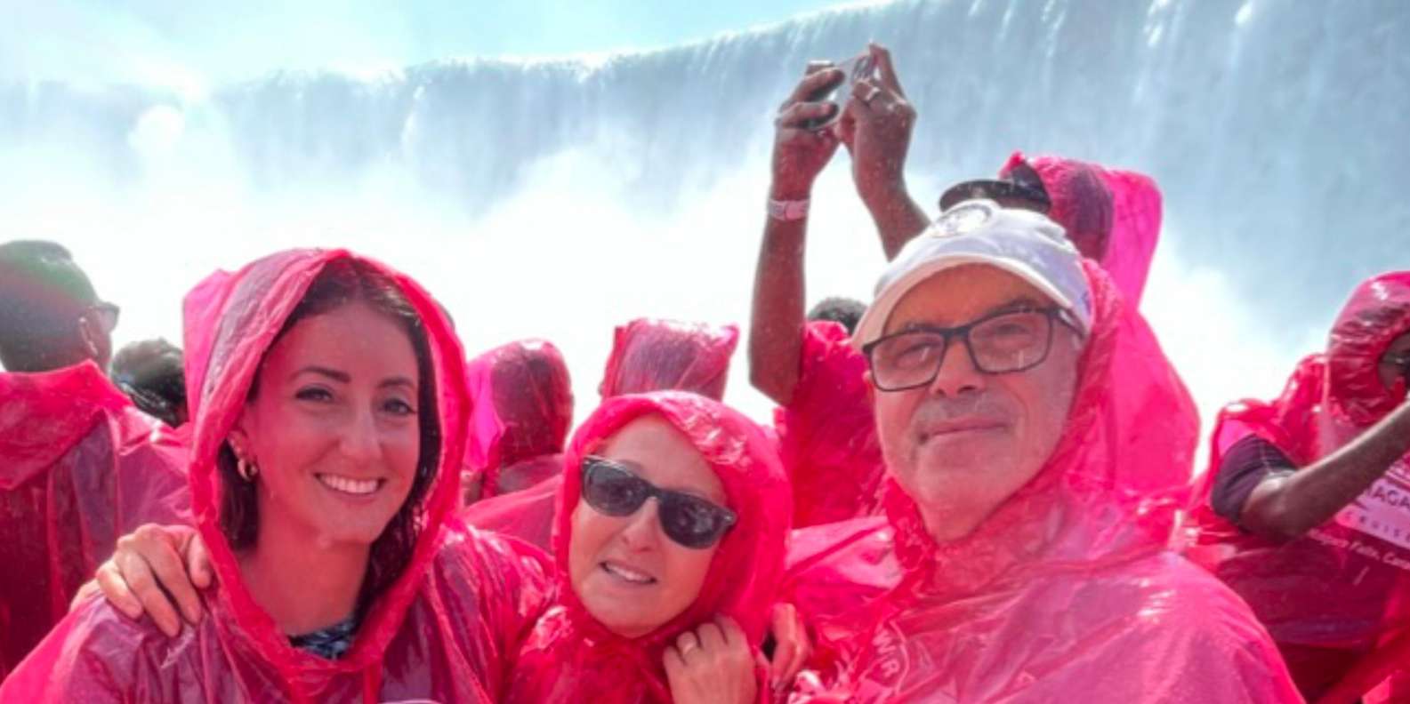 Toronto: Niagara Falls Day Tour + Boat & Behind Falls Entry — gallery image 7