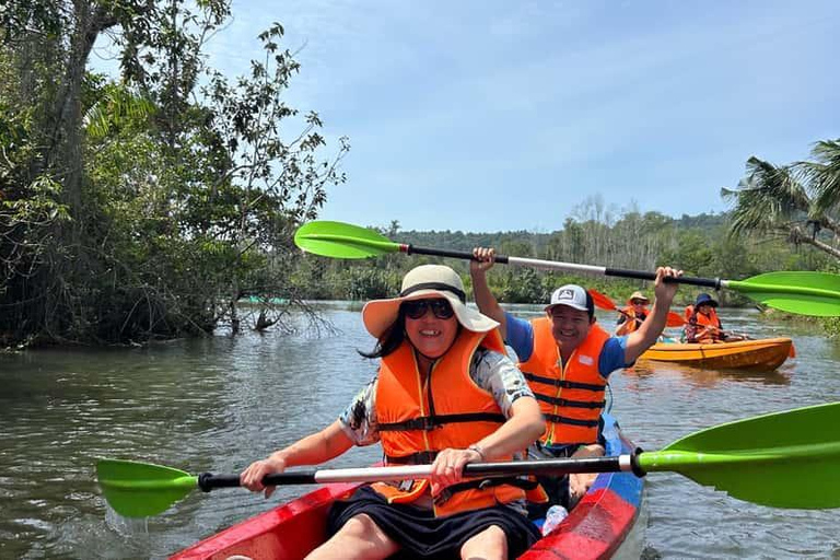 Phu Quoc: Cua Can Kayaking, Starfish Beach & Fishing Village Private Tour/ Flexible Time/ Private Guide