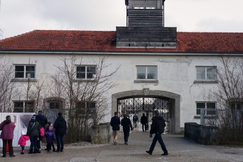 Visite du site commémoratif de Dachau