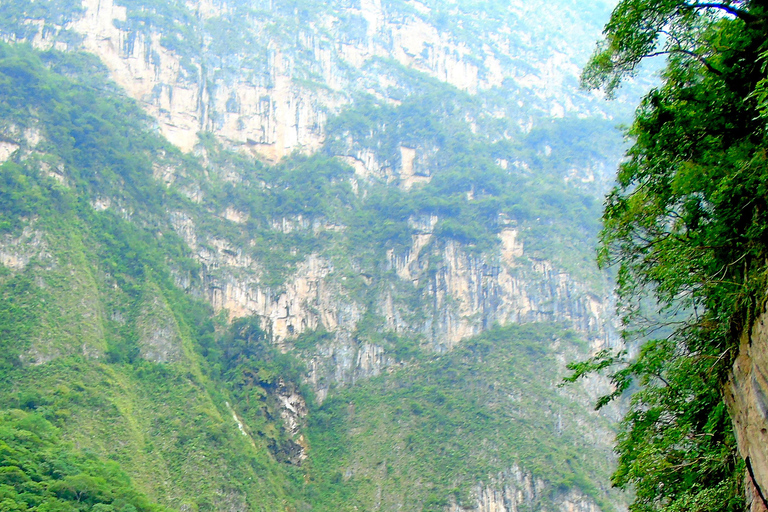 Tuxtla Gutierrez : rivière Sumidero Canyon et Chiapa de Corzo