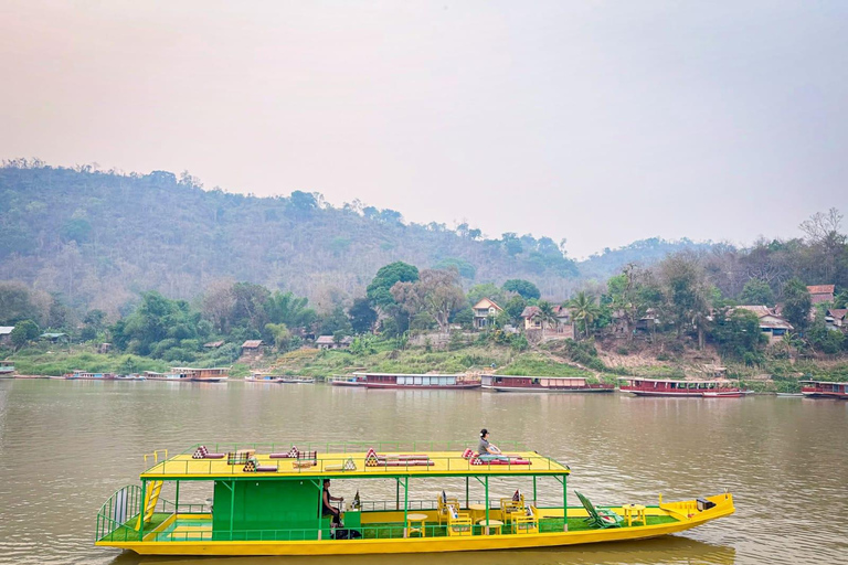 Two Rivers Sunset Cruise in Luang Prabang with Food & Drinks