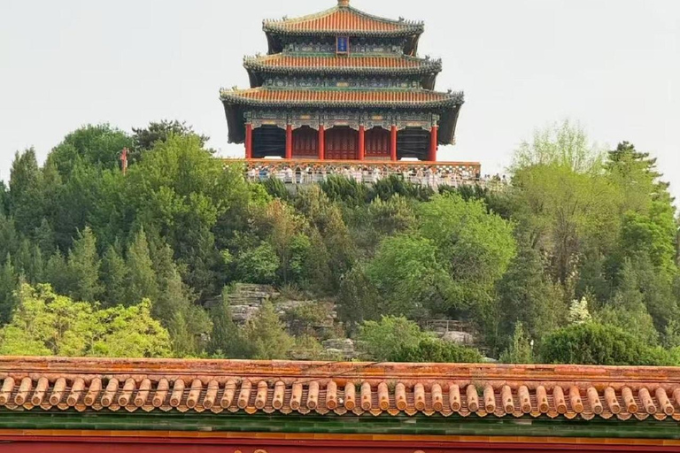 Beijing: Jingshan Park and Imperial Wellness Culture