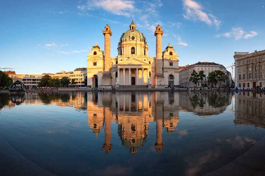 Wien: Konzert Vivaldis Vier Jahreszeiten in der Karlskirche