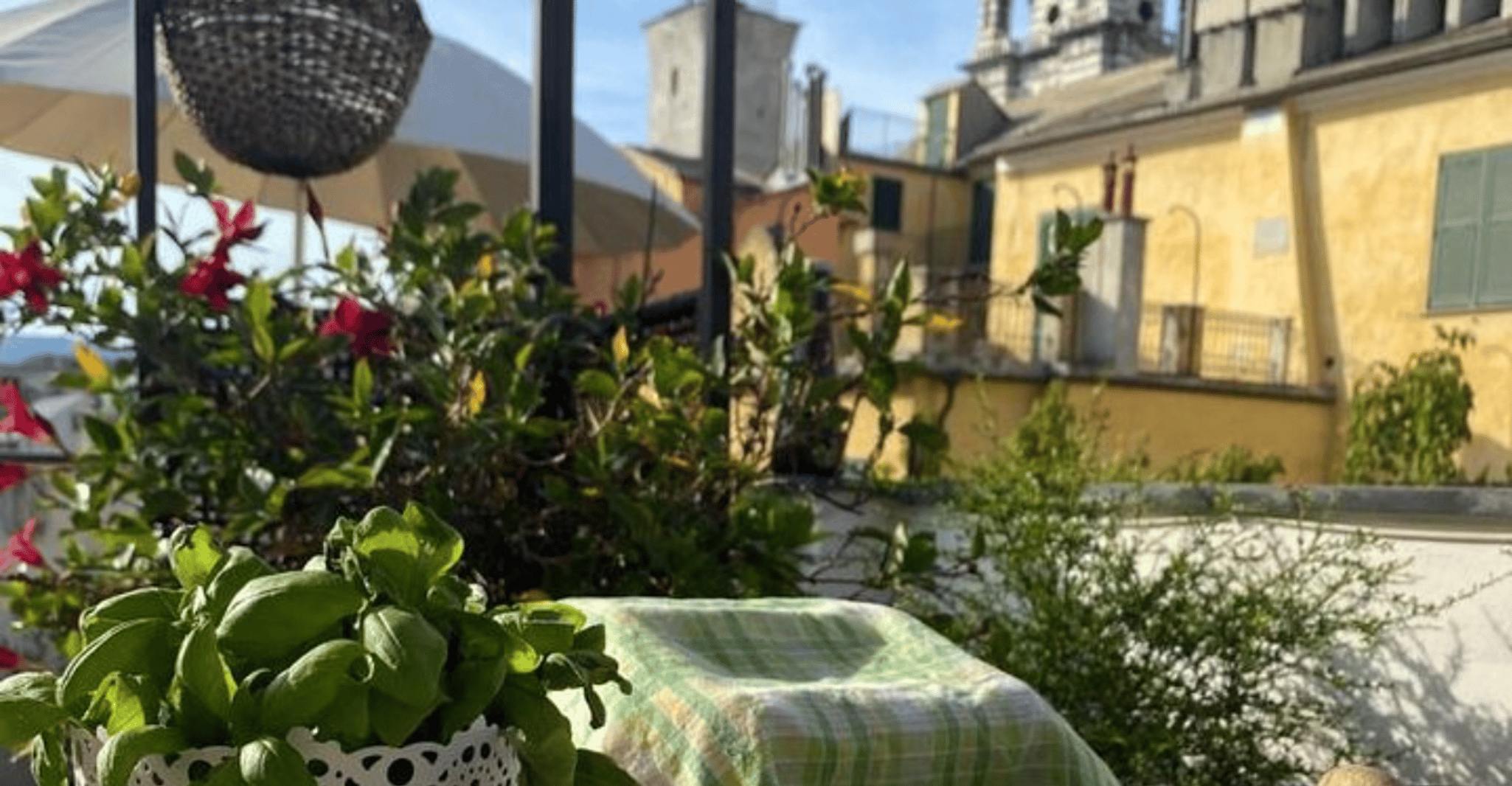 Homemade Pasta and Pesto Class with a Local Chef in Genoa - Housity