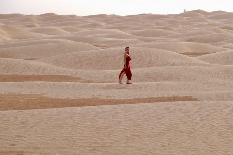 From Djerba &Zarzis: 2 day tour with night in tent in sahara