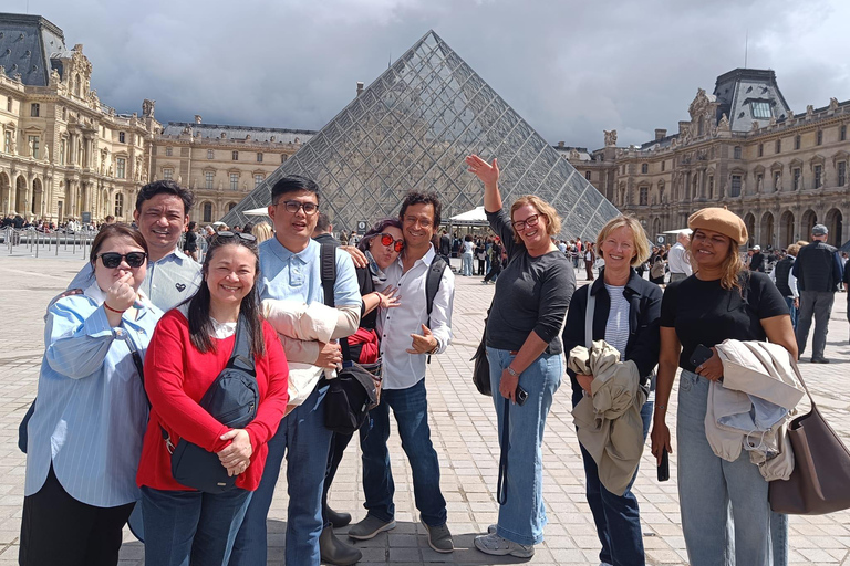Paris Half-Day: 30+ or 15+ Sights, Eiffel, Montmartre & more Paris: See 30+ Top Sights with a Fun Guide