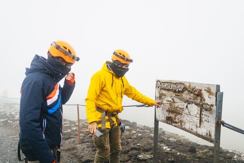 Depuis Reykjavik : au cœur du volcan Thrihnukagigur