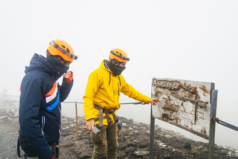 Depuis Reykjavik : au cœur du volcan Thrihnukagigur