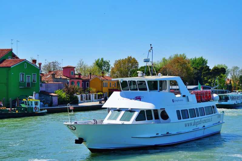 Venezia: Tour in barca di Murano e Burano con visita alla fabbrica di vetro
