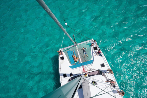 Maurice : Croisière en catamaran vers l'île aux Cerfs avec déjeuner barbecueCircuit à partir du lieu de rendez-vous