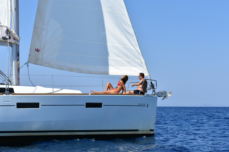 Santorini: Private Caldera Sailing Trip with Open Bar & Meal Private Sunset Trip