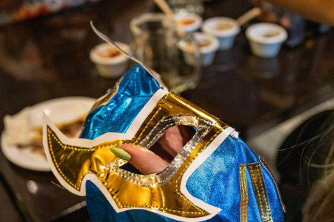 Città del Messico: esperienza di Lucha Libre con un giornalistaMartedì all'Arena Mexico