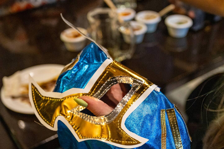 Città del Messico: esperienza di Lucha Libre con un giornalistaMartedì all'Arena Mexico