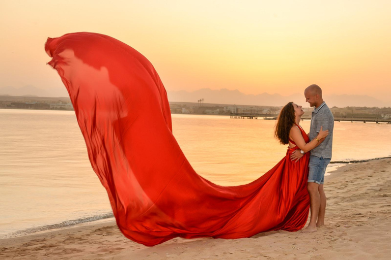 Hurghada : séance photo privée avec prise en charge et retour à l&#039;hôtelSéance photo privée de 3 heures dans 3 lieux différents