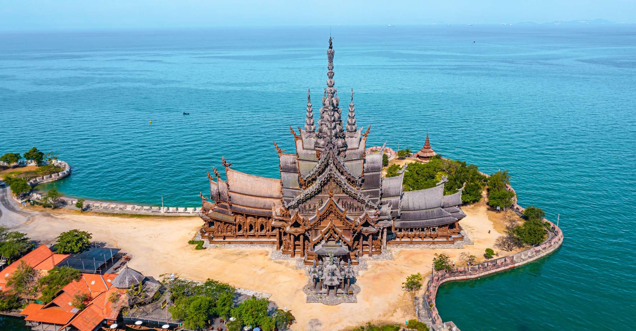 From Bangkok: The Sanctuary of Truth with Private Transfer