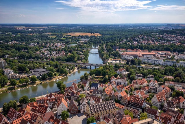 Visit Ulm Express Walk with a Local in 60 minutes in Günzburg
