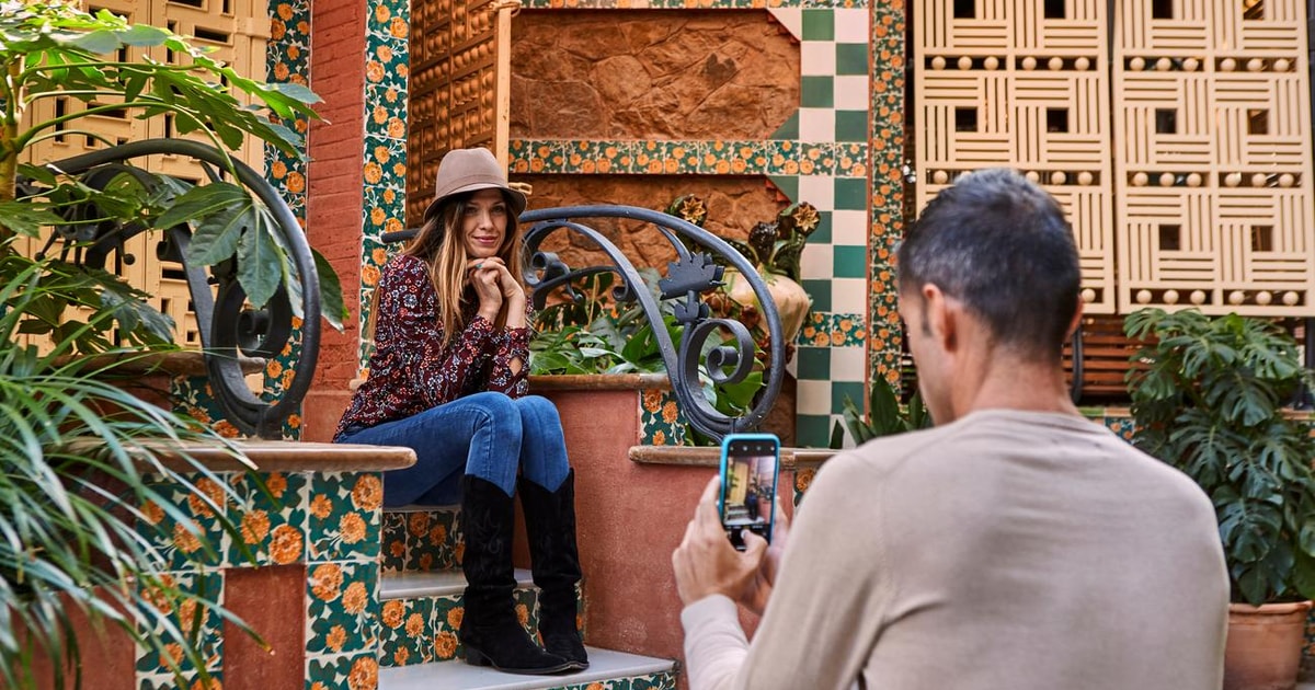 Barcelona: Casa Vicens de Gaudí Buenos días Visita | GetYourGuide