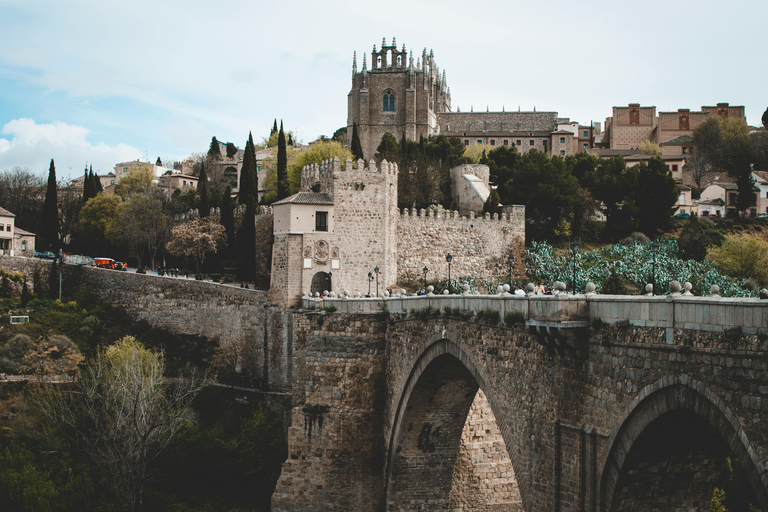 From Madrid: Toledo Private Day Trip with Hotel Pickup Group Toledo Private Day Trip with Hotel Pickup