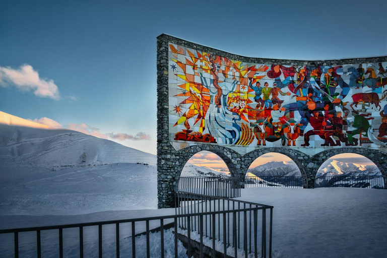 Kutaisi: Kazbegi Day Trip with Wine and Brandy Tasting