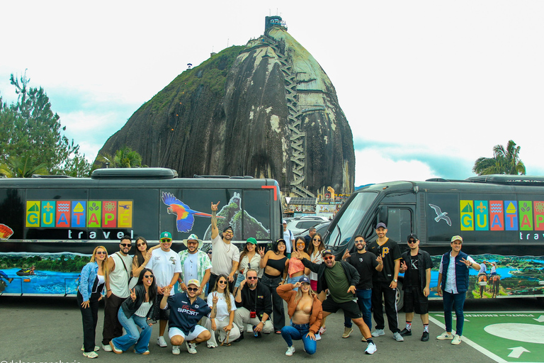 From Medellín: Guatapé Tour with Alto del Chocho Farm Visit