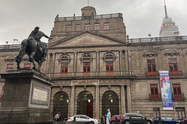 Mexico City: Cykel, cannabis, natur, mat, kultur och historia.