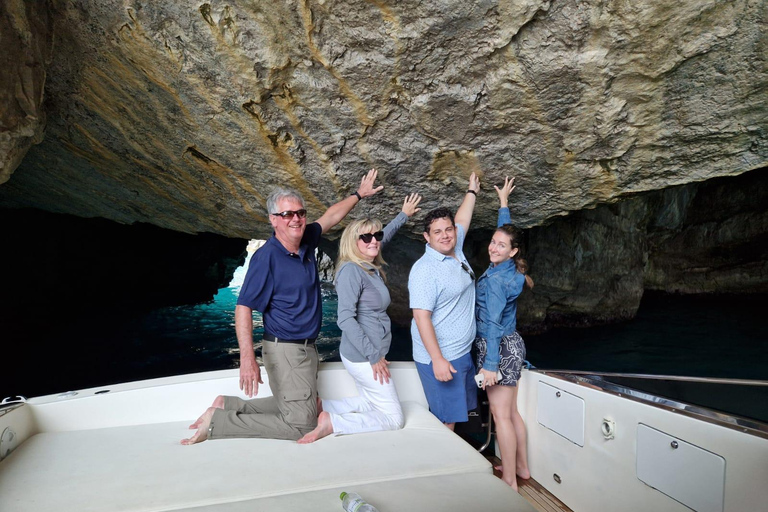 From Sorrento: Full-Day Boat Tour to Capri with Drinks