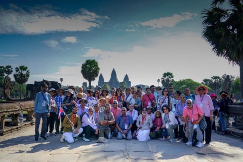 Excursión de cinco días a Angkor Wat, incluida la ciudad de BattambangExcursión de cuatro días a Angkor Wat, incluida la ciudad de Battambang