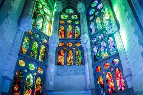 Sagrada Família Skip the Line Tour & Entry Ticket