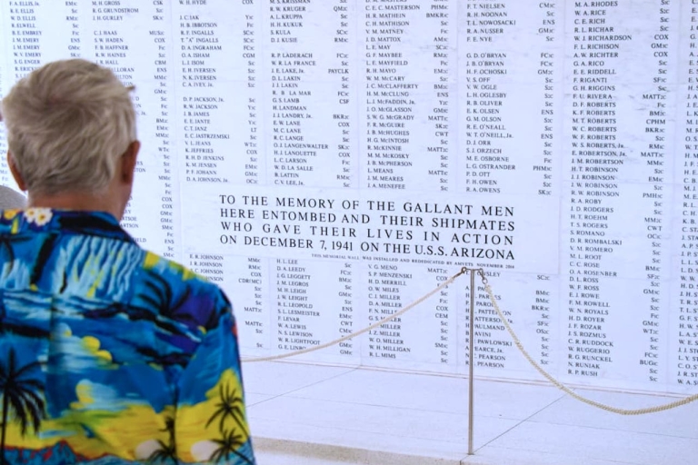 Oahu: Wycieczka pancernikiem Pearl HarborMała grupa: wycieczka pancernikiem Pearl Harbor