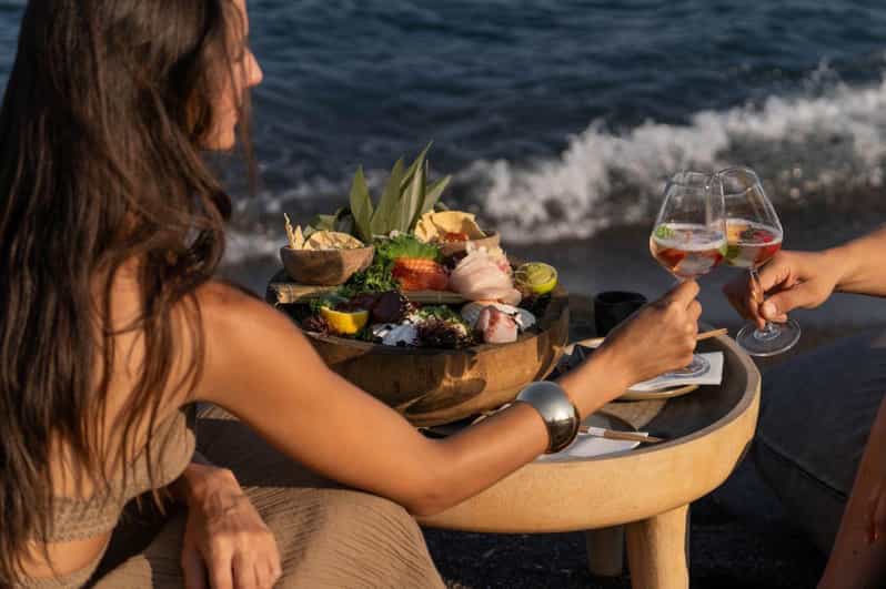 Perivolos: Beach Experience at Wet Stories