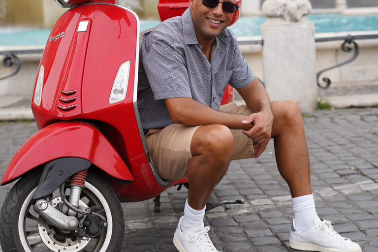 Rome: Vespa Guided Tour – Iconic Spots & Hidden Gems Rome: Vespa Guided Tour – Iconic Spots & Hidden Gems