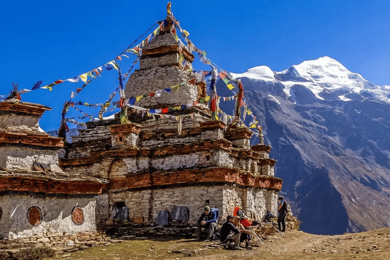 Annapurna Circuit with Nar Phu Valley Trek Annapurna Circuit with Narphu (Guide Only).