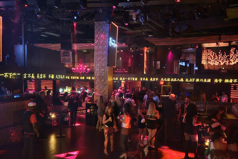 Las Vegas: Night Out at Clubs with Free Drinks and Party Bus Latin Club Crawl